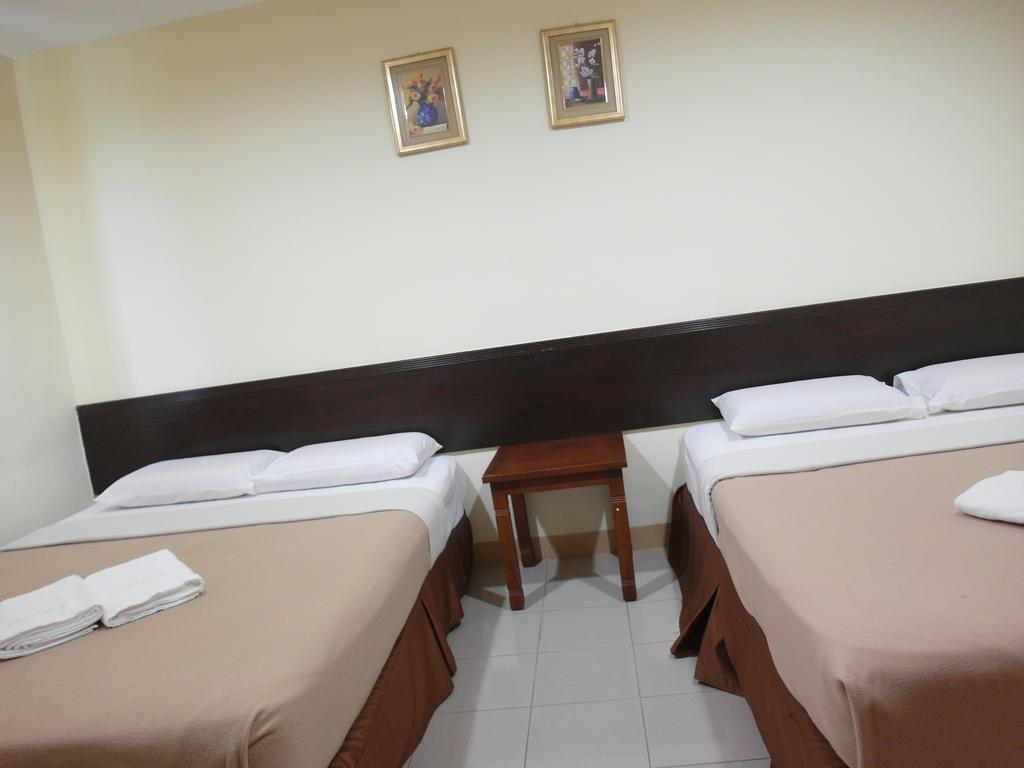 Sunnie Hotel Johor Bahru Habitación foto